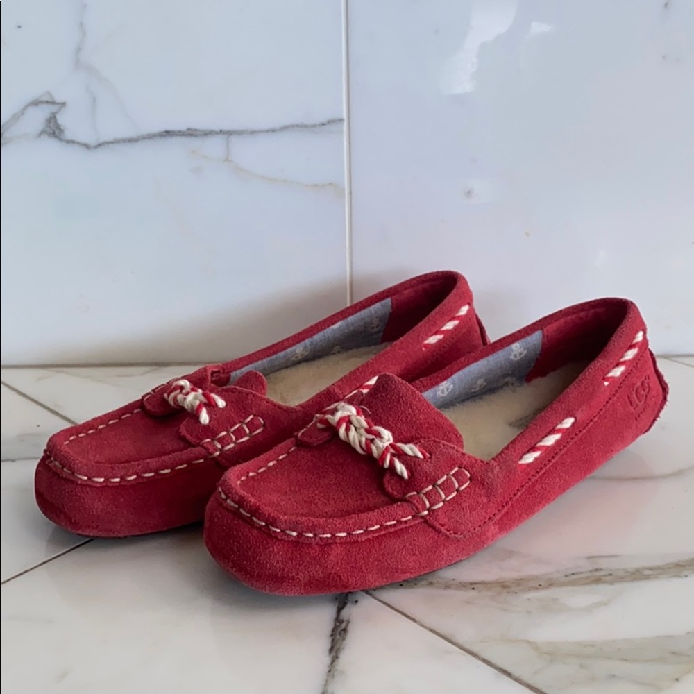 Ugg moccasins / slippers